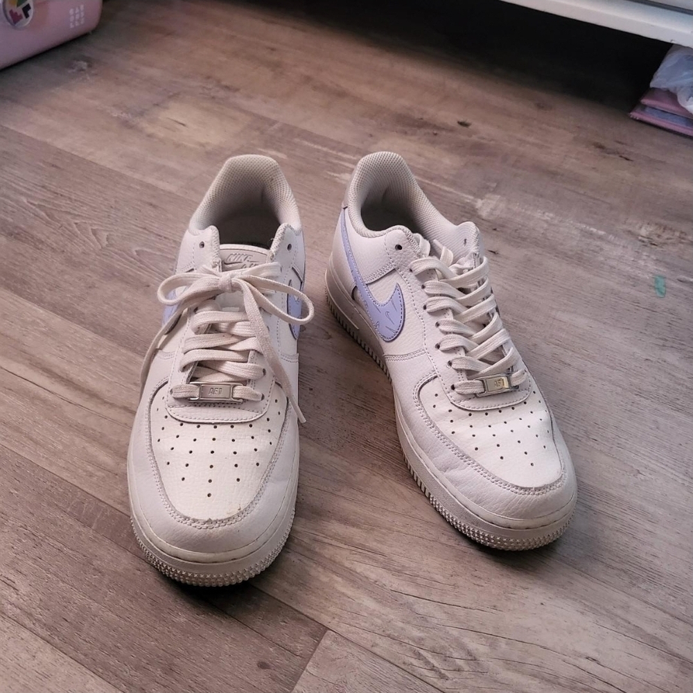 Nike White and Purple Sneakers